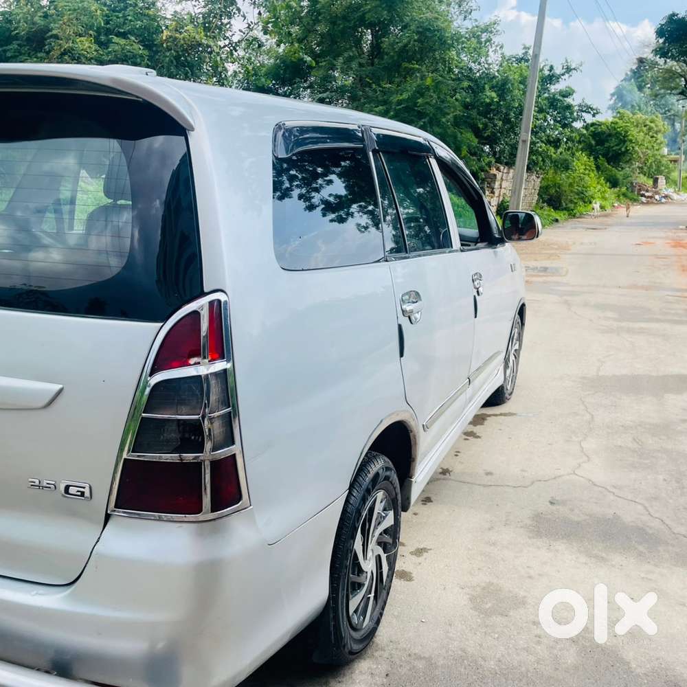 Toyota Innova 2012 Diesel