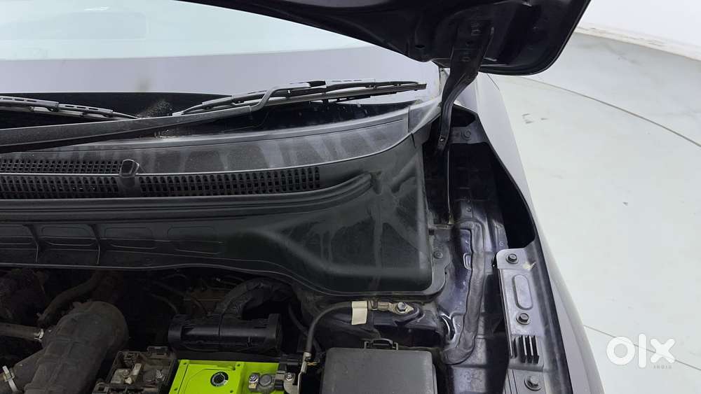 Kia Carens 1.4 Luxury Plus 6 Str, 2022, Petrol