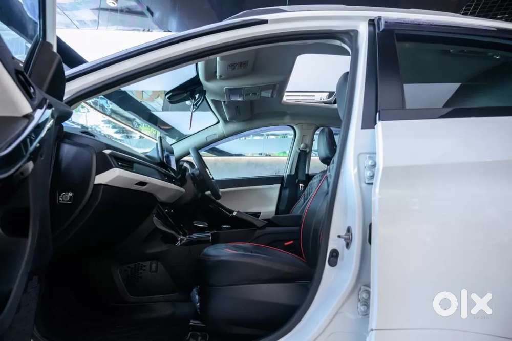 Tata Nexon Creative Plus S 1.2 Revotron Petrol 6 Amt, 2025, Petrol