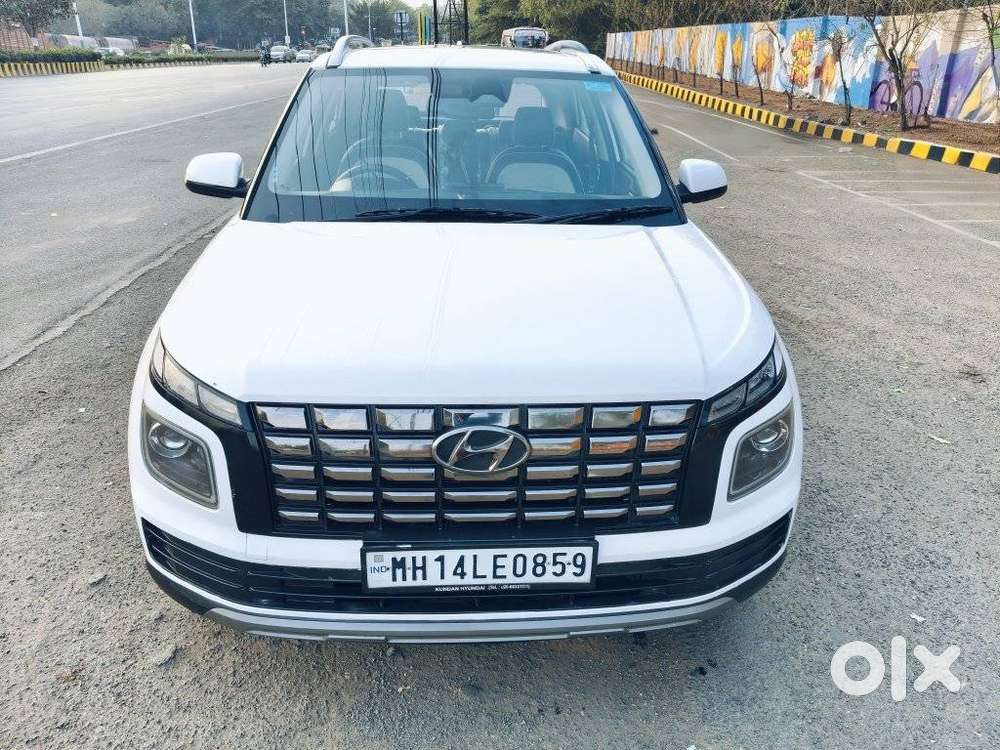 Hyundai Venue 1.0 Sx (o) Turbo Dct, 2023, Petrol