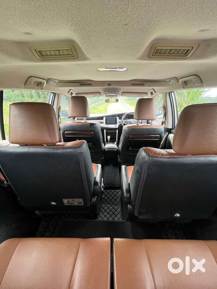 Toyota Innova Crysta 2016 December Diesel Automatic