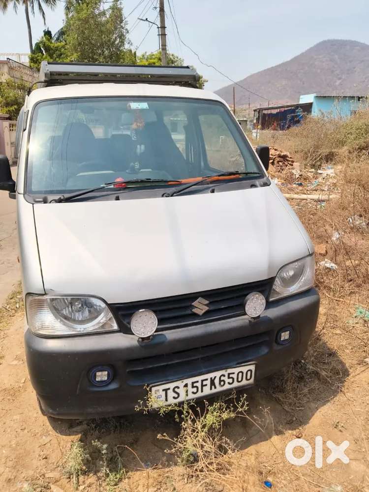 Maruti Suzuki Eeco 7 Seater With Full Insurance, With Addons