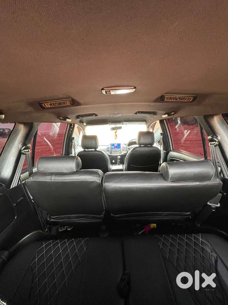 Toyota Innova Diesel 2011