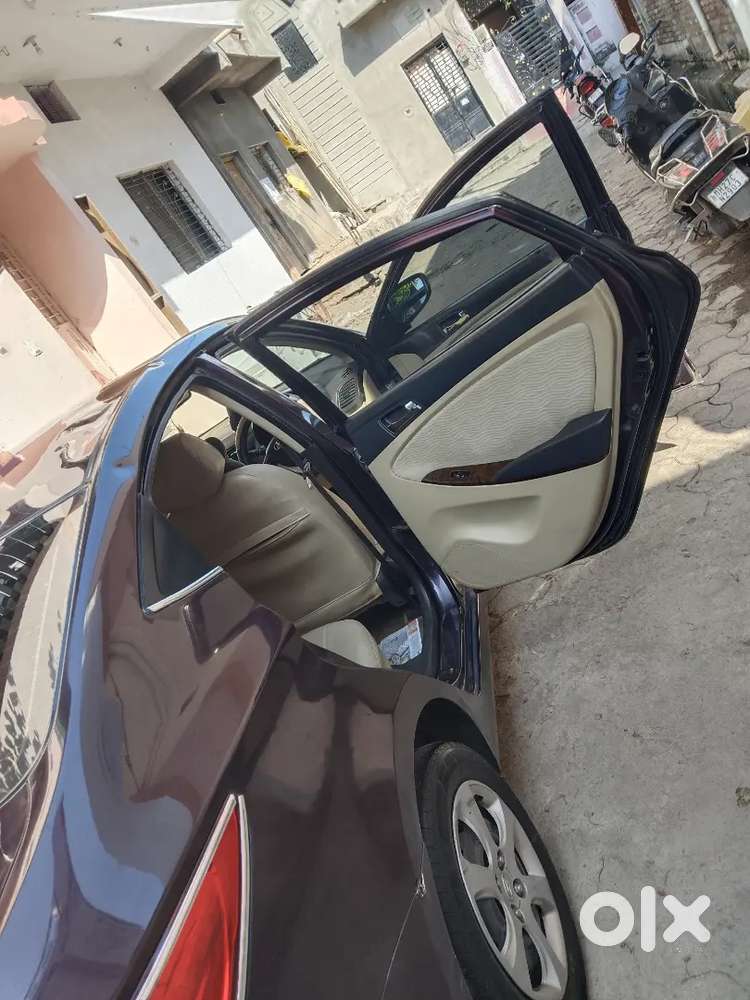Hyundai Verna 2012 Sx