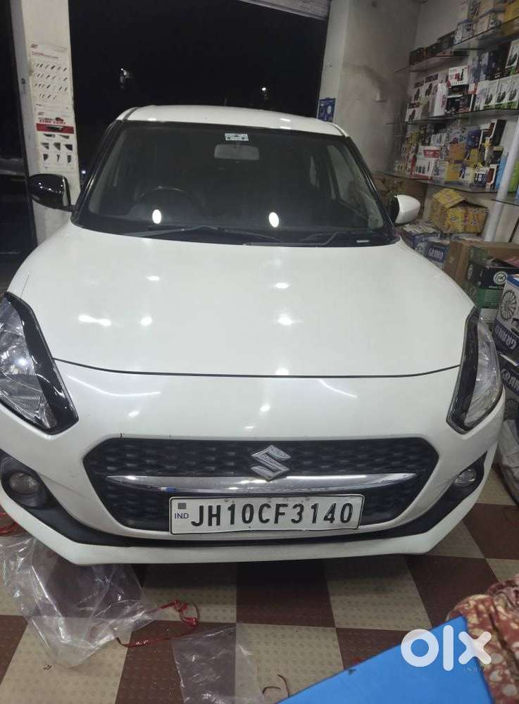Maruti Suzuki Swift Vxi Optional, 2022, Petrol