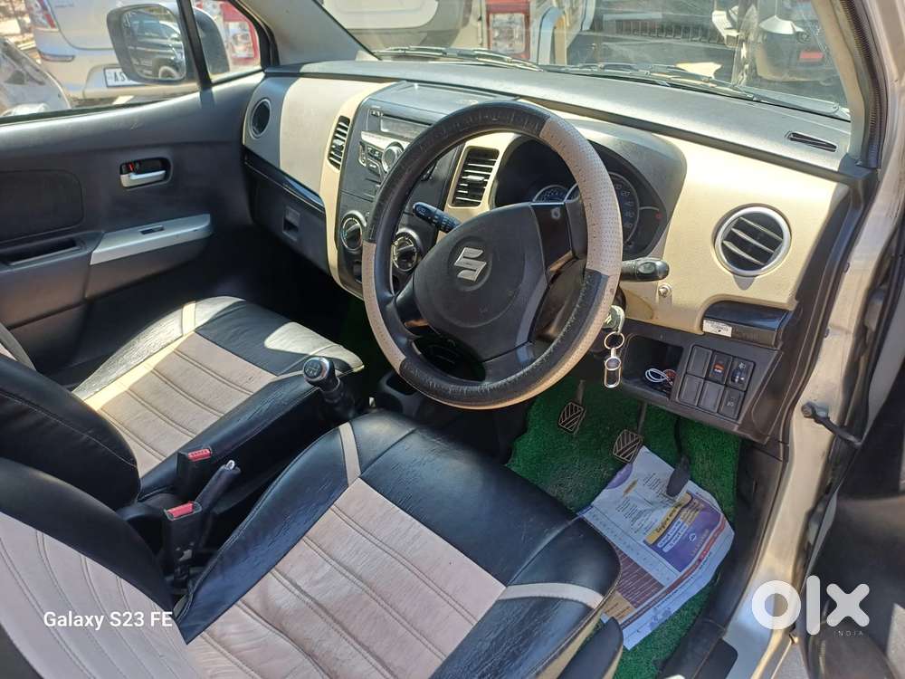 Maruti Suzuki Wagon R Vxi 1.0, 2017, Petrol