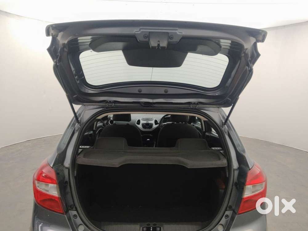 Ford Figo 2012-2015 Petrol Titanium, 2016, Petrol