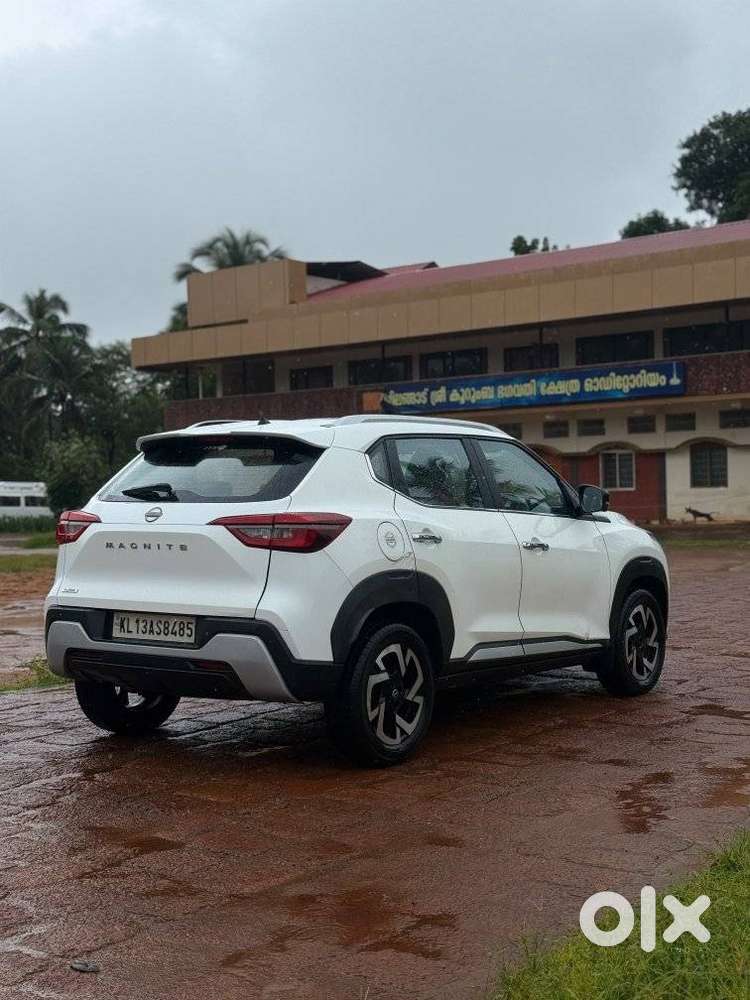 Nissan Magnite 1.0 Xv Turbo Cvt, 2021, Petrol