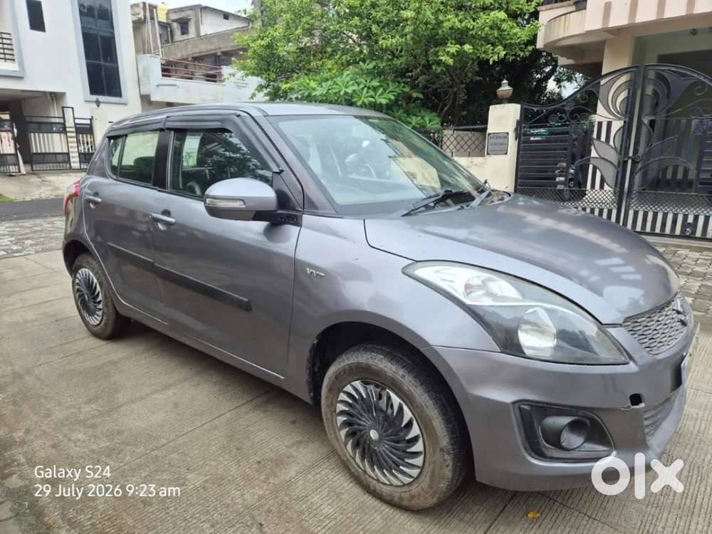 Maruti Suzuki Swift Vxi, 2016, Petrol