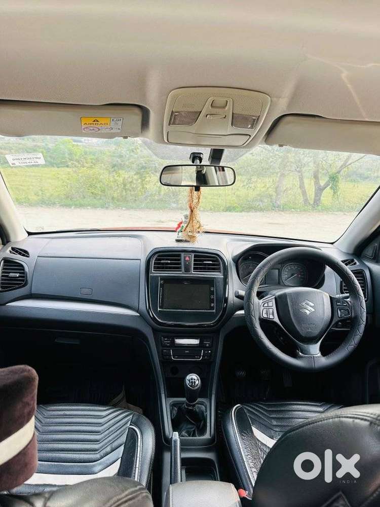 Maruti Suzuki Brezza Zdi+ Dual Tone, 2017, Diesel
