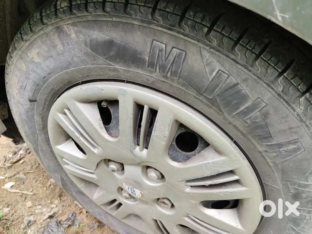 Hyundai I10 Sportz 2012 Car