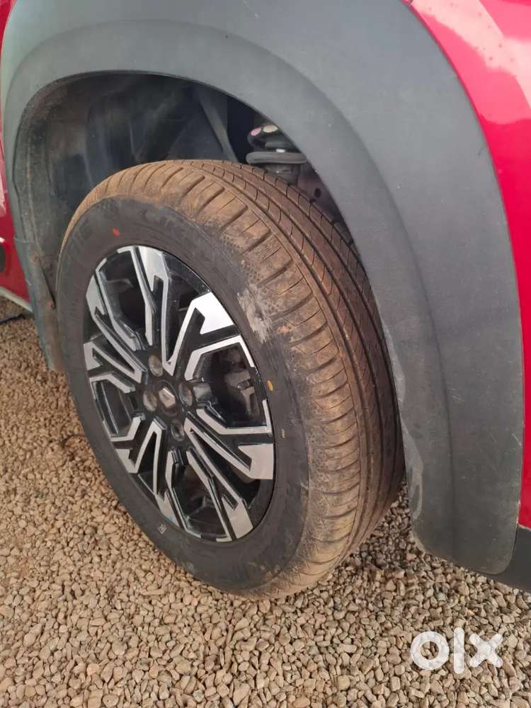 Renault Kiger Rxz Amt  2021 Petrol Well Maintained