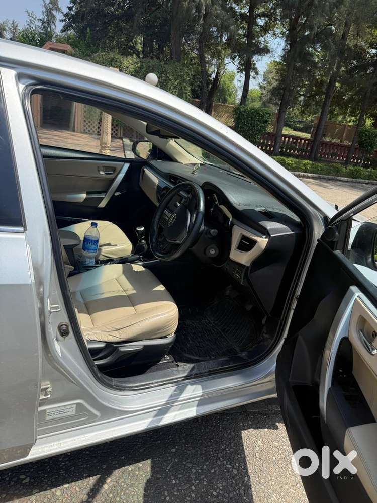 Toyota Corolla Altis 2017 Manual