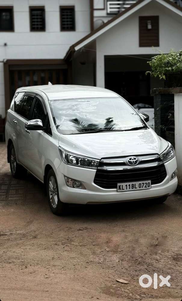 Toyota Innova Crysta 2018 Diesel 58000 Km Driven