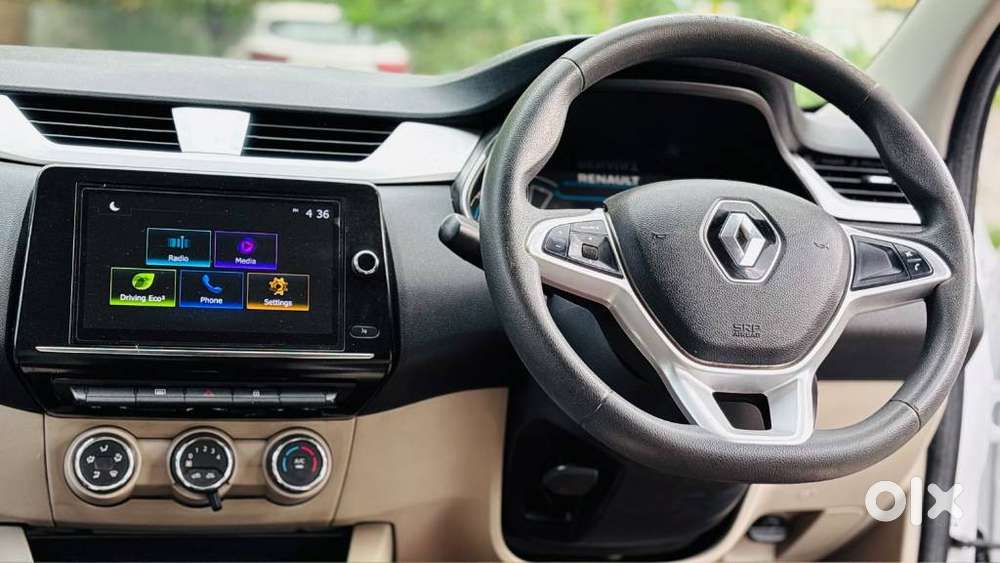 Renault Triber 1.0 Rxz Dual Tone, 2021, Petrol