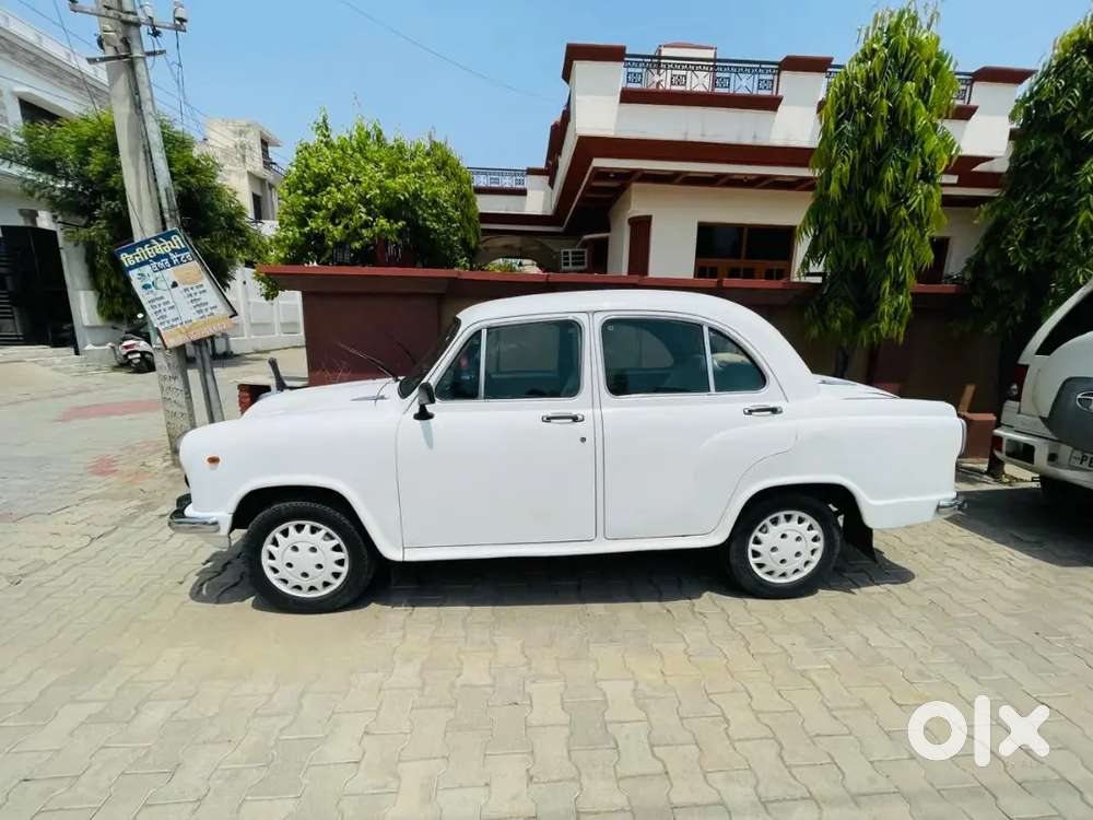 Ambassador Avigo Petrol Manual 2009 Car