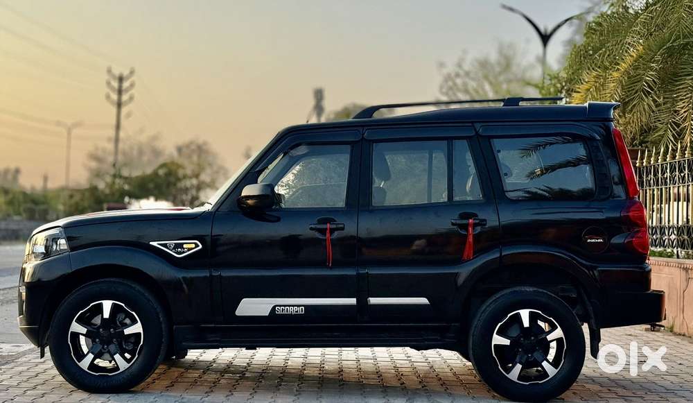 Mahindra Scorpio Classic 2.2 S 11 Mt 7 Cc, 2024, Diesel