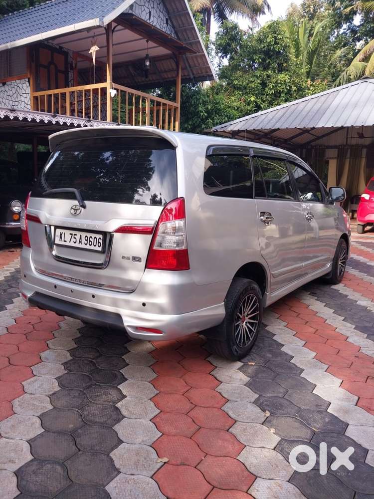 Toyota Innova 2.5 G4 2014