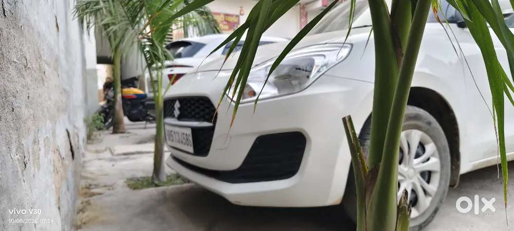 Maruti Suzuki Swift 2023 Petrol 48000 Km Driven