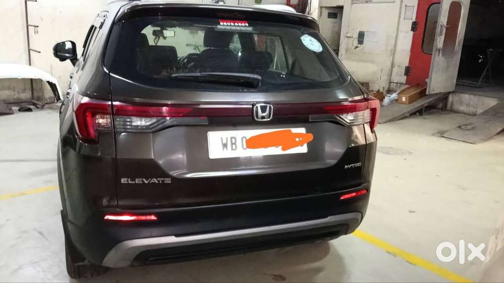 Honda Elevate 2023 12000 Km Driven 1st Owner Good Condition