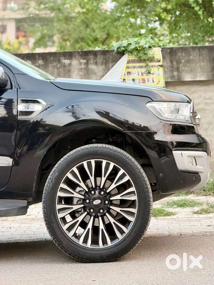 Ford Endeavour 3.2 Titanium At 4x4, 2017, Diesel