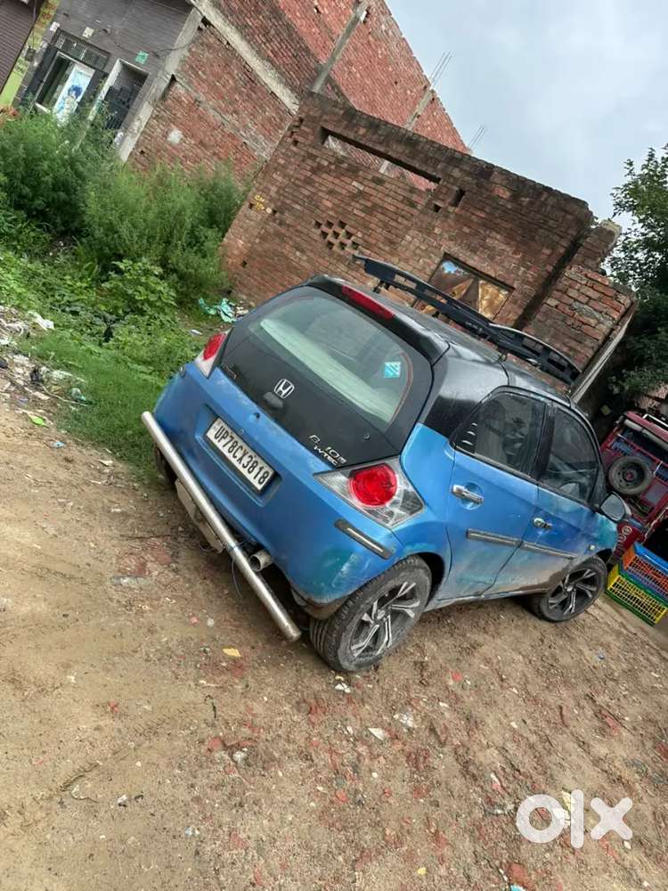Honda Brio Mt 2012