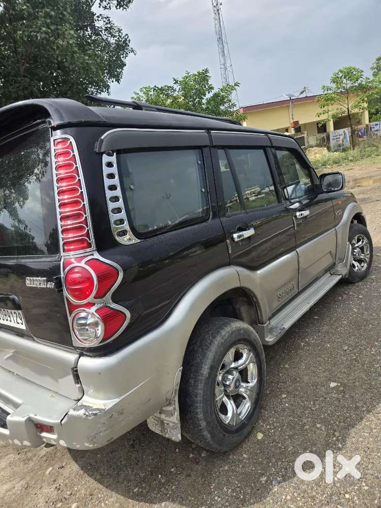 Mahindra Scorpio Classic 2011 Diesel 167000 Km Driven