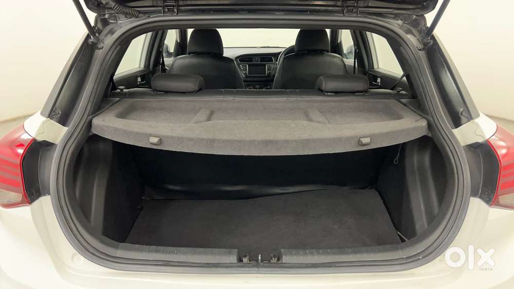 Hyundai Elite I20 Sportz Plus Dual Tone, 2019, Petrol