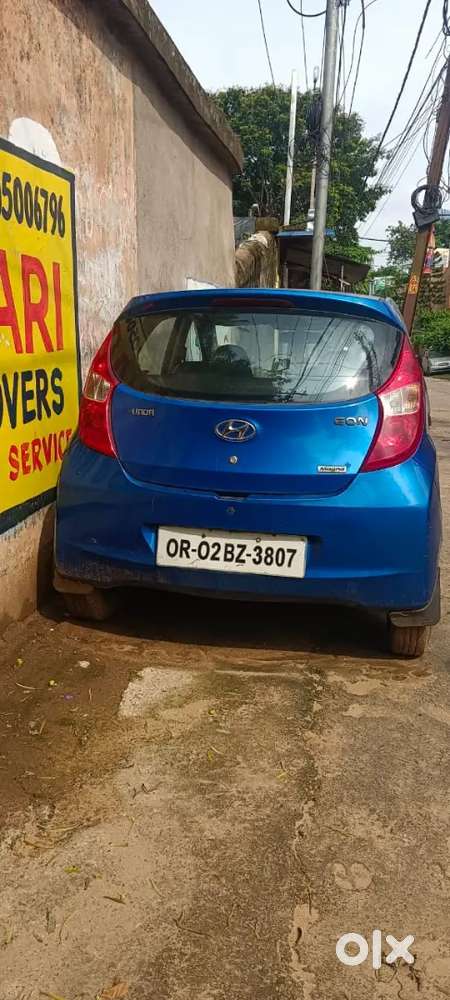 Hyundai Eon Magna 2012