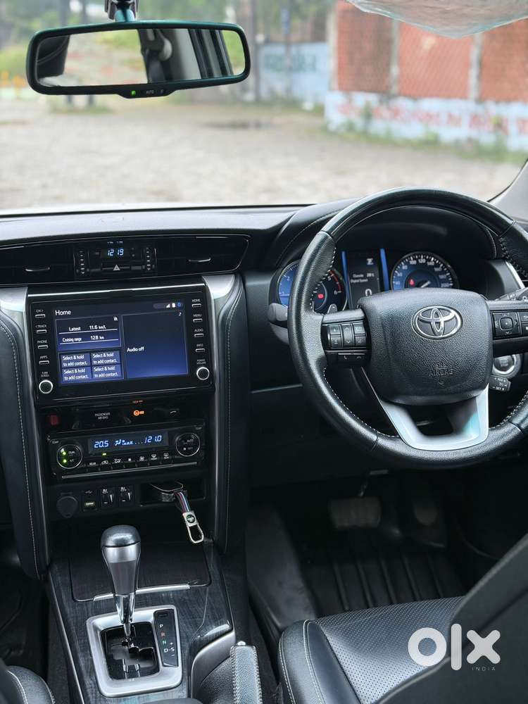 Toyota Fortuner 4x2 At 2.8 Diesel, 2023, Diesel