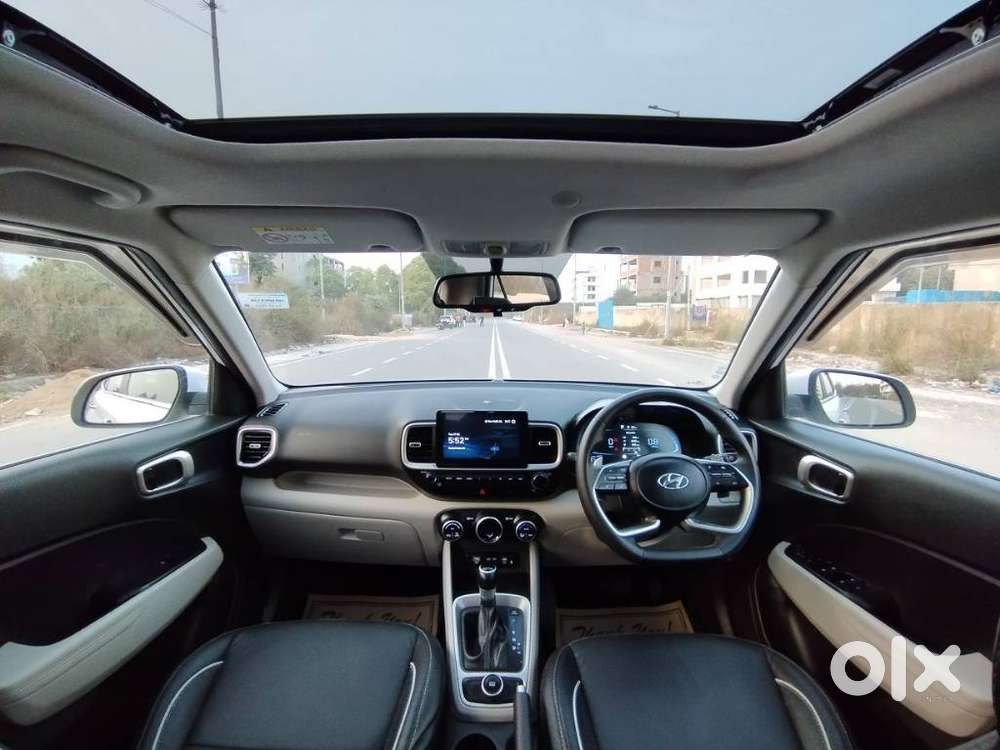 Hyundai Venue 1.0 Sx (o) Turbo Dct, 2023, Petrol