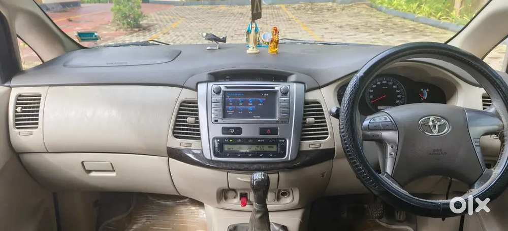 Toyota Innova 2014 Diesel Well Maintained