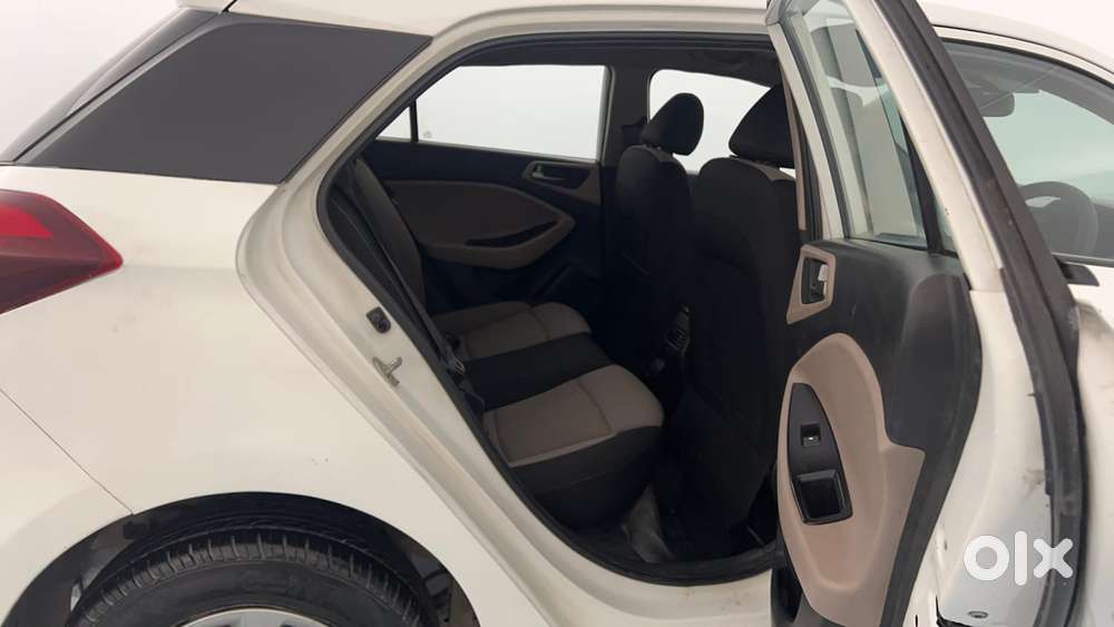 Hyundai Elite I20 [ ] 1.2 Sportz, 2015, Petrol