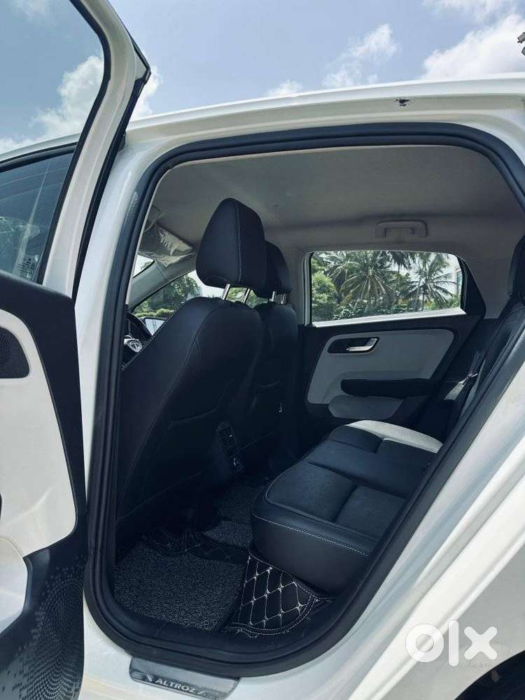 Tata Altroz 1.2 Xz Plus Petrol, 2023, Petrol
