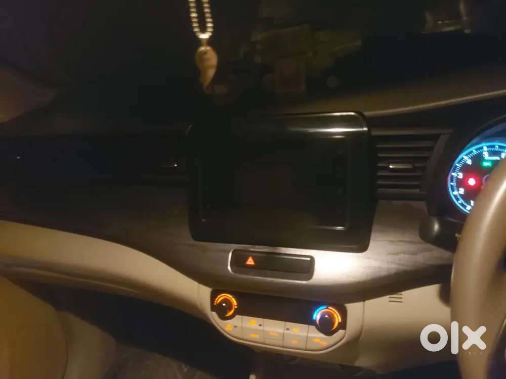 Maruti Suzuki Ertiga 1.5 Zxi Plus 2024