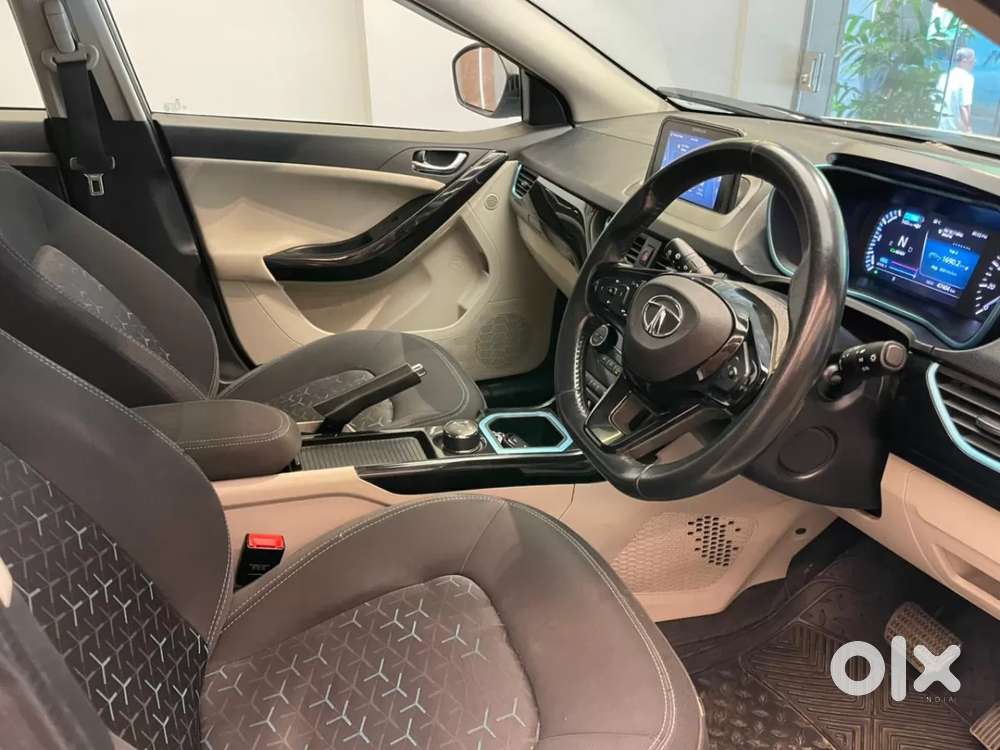 Tata Nexon Ev Xz Plus, 2022, Electric