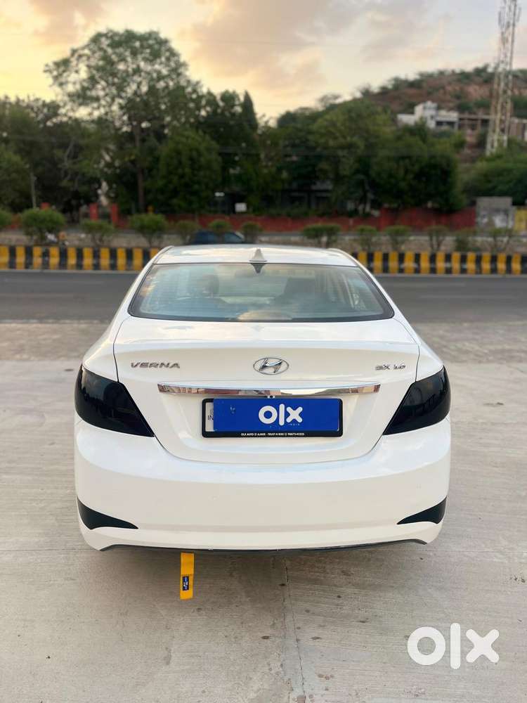 Hyundai Verna 1.6 Crdi Sx, 2016, Diesel