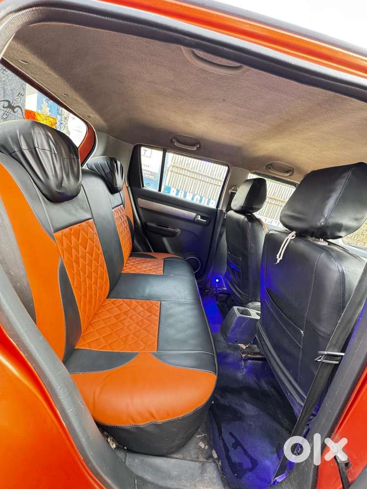 Maruti Suzuki Swift Vxi + Manual, 2006, Petrol