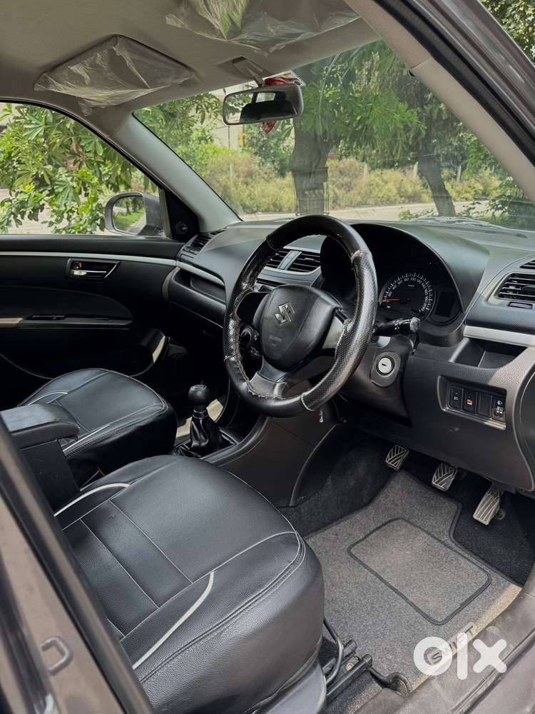 Maruti Suzuki Swift Lxi Optional-o, 2017, Petrol