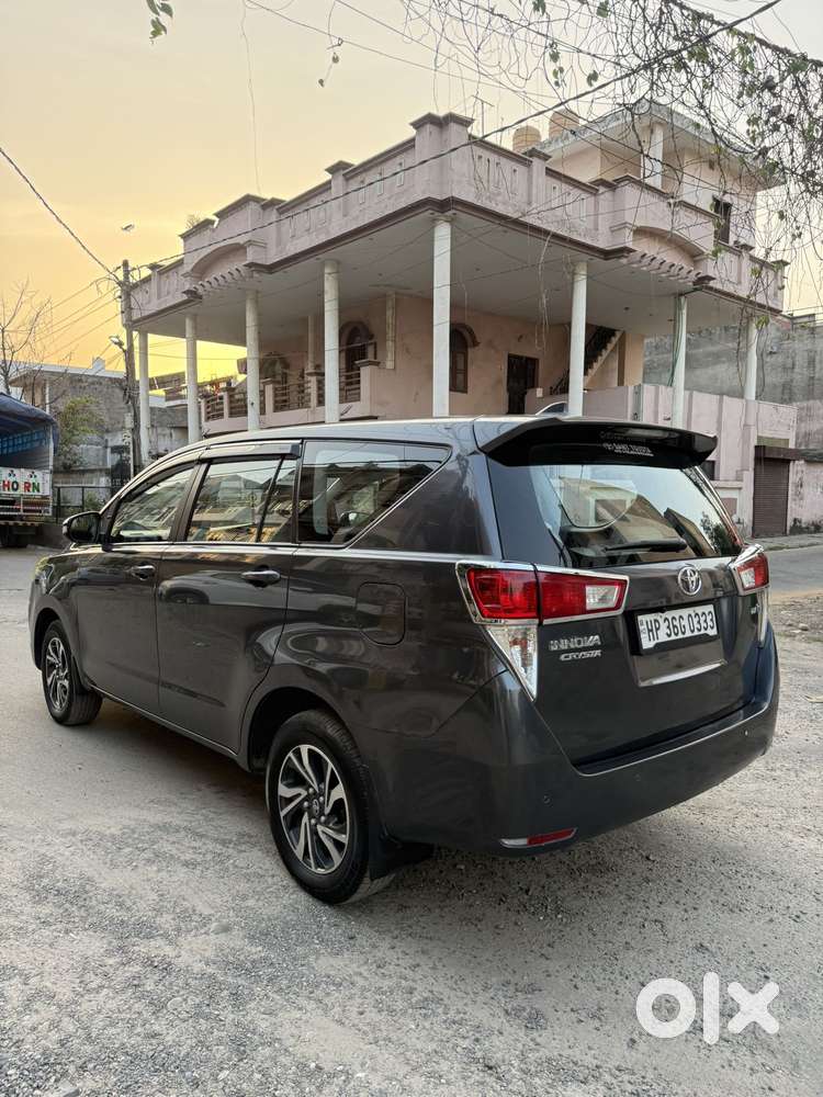 Toyota Innova Crysta [2020-ongoing] 2.4 Gx At 7 Str, 2022, Diesel