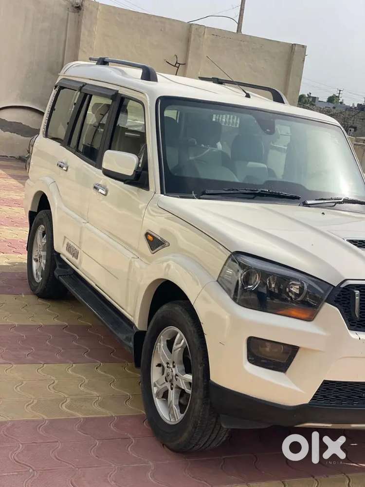 Mahindra Scorpio Classic 2016