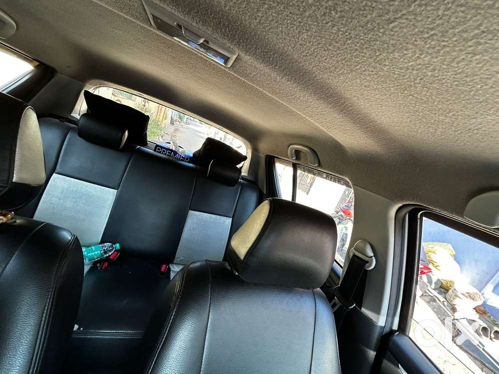 Maruti Suzuki Swift Petrol 2012