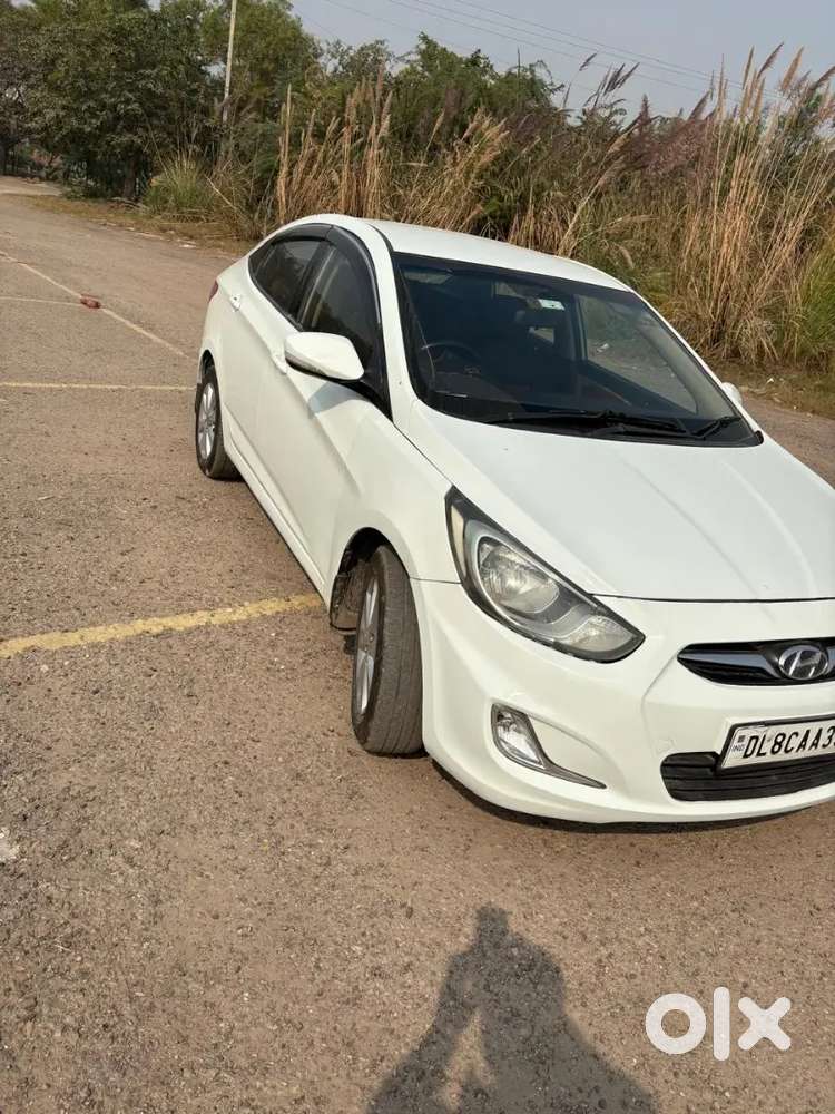Hyundai Verna 1.6 Vtvt 2012
