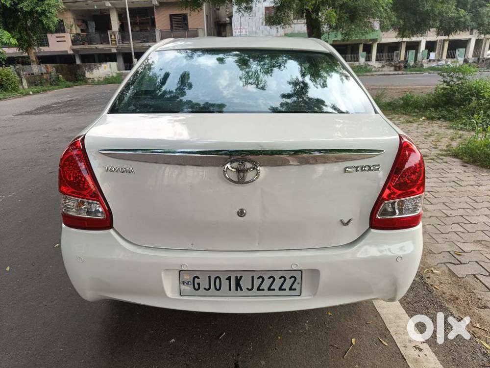 Toyota Etios 2010-2012 Vx, 2011, Cng & Hybrids
