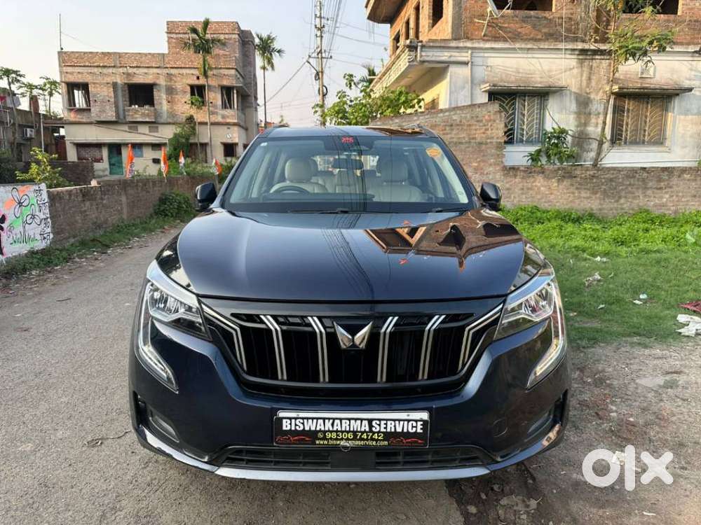Mahindra Xuv700 2.0 Ax 7 Petrol Mt Str, 2022, Petrol