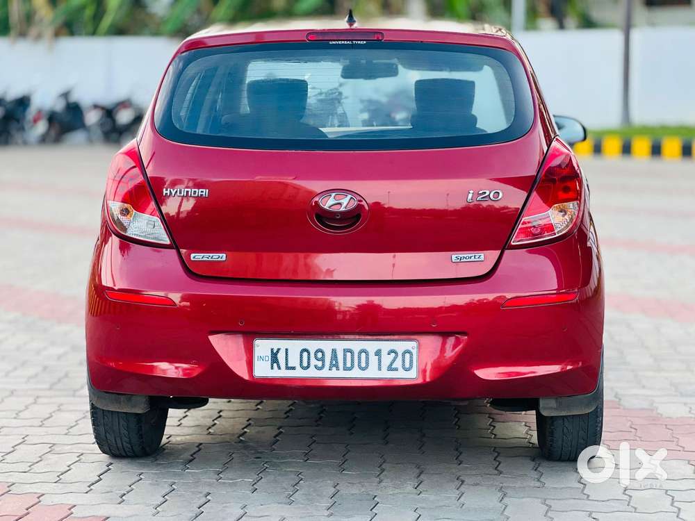 Hyundai I20 Sportz 1.4 Crdi 6 Speed Bs-iv, 2012, Diesel