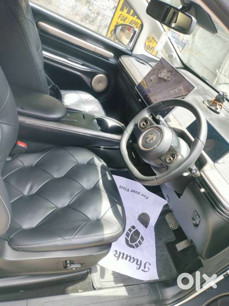 Mg Windsor Ev Essence, 2025, Electric