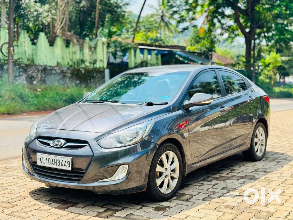 Hyundai Verna 1.6 Sx, 2011, Petrol