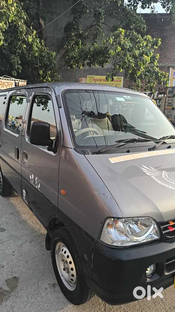 Maruti Suzuki Eeco Smiles 2025