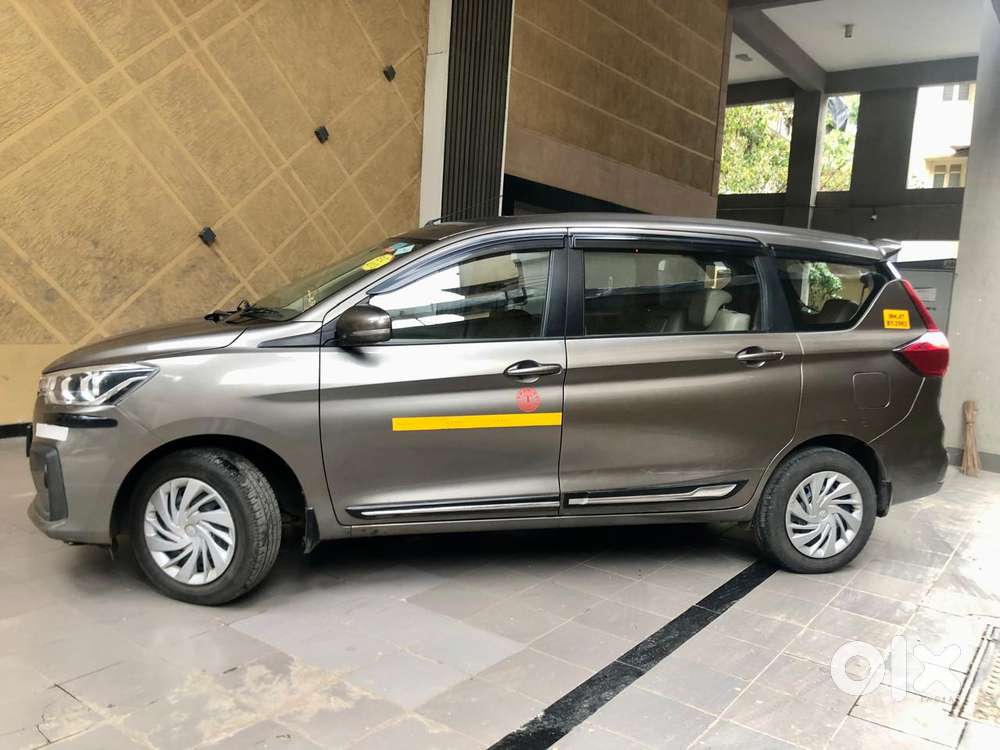 Maruti Suzuki Ertiga Vxi (o) Cng, 2025, Petrol